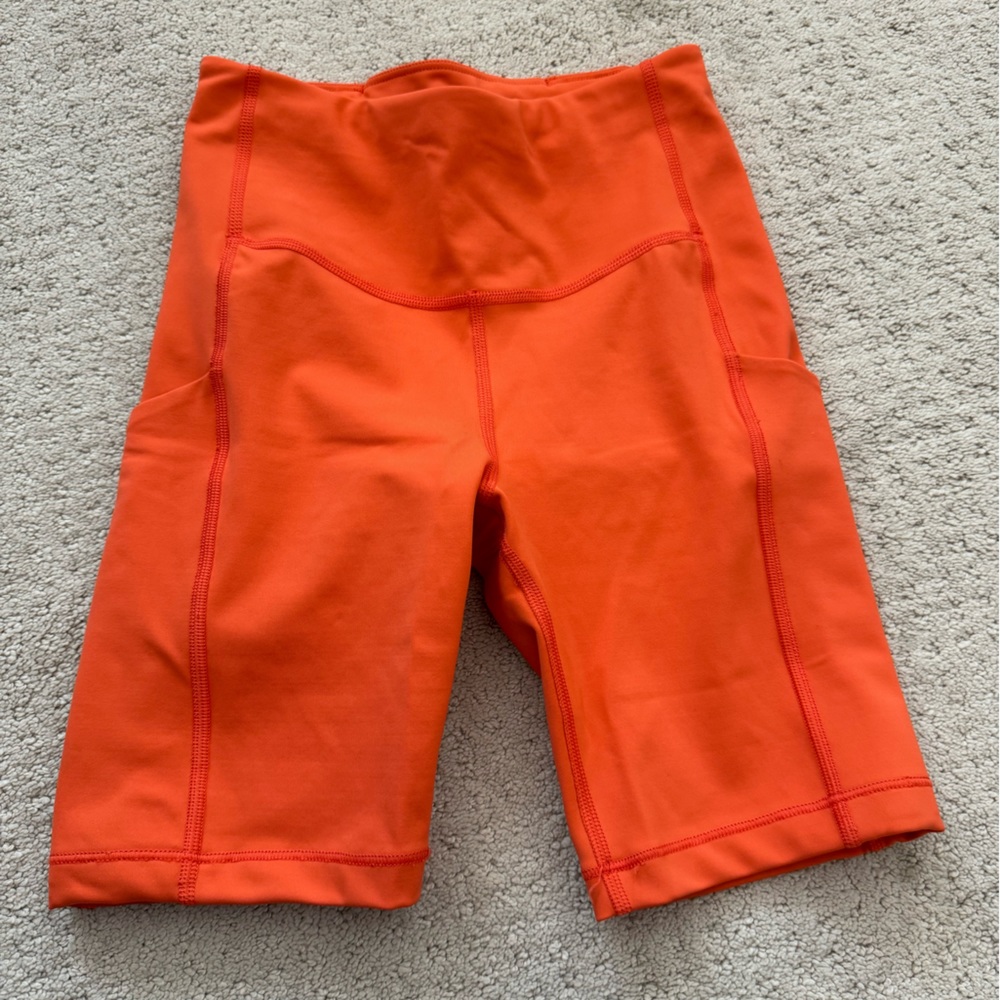 Women’s Athleta biker shorts
